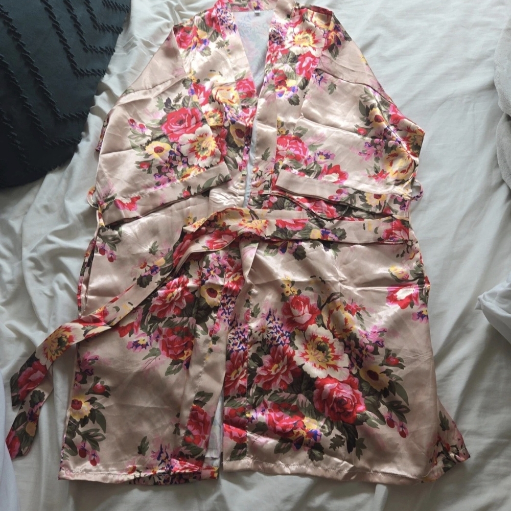 Floral Satin Kimono Robe